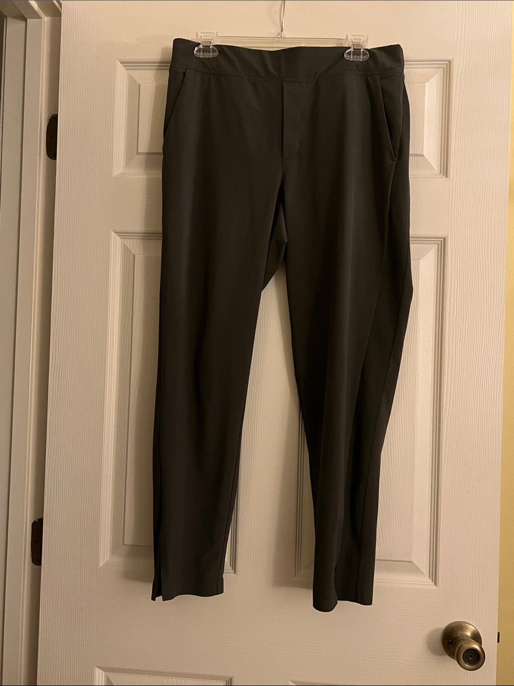 Athleta - Brooklyn Ankle Pants - women’s size 10